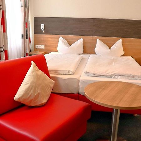 Bayerischer Hof Heiligenborn Екстериор снимка